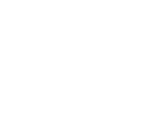 Ein Mensch steht vor einem runden Labyrinth und blickt nachdenklich auf die verschlungenen Wege – als würde er nach einem Ausweg suchen.